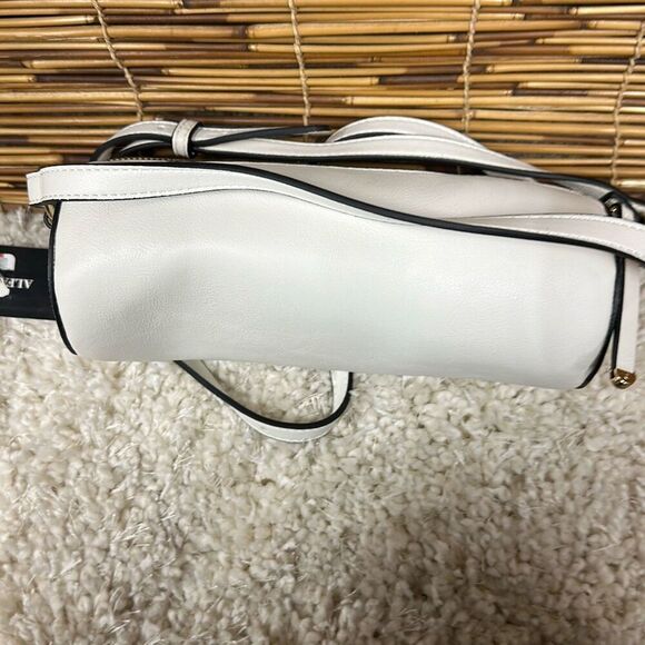 Alfani Madiline Barrel Crossbody, Created for Macy's - Picture 2 of 3